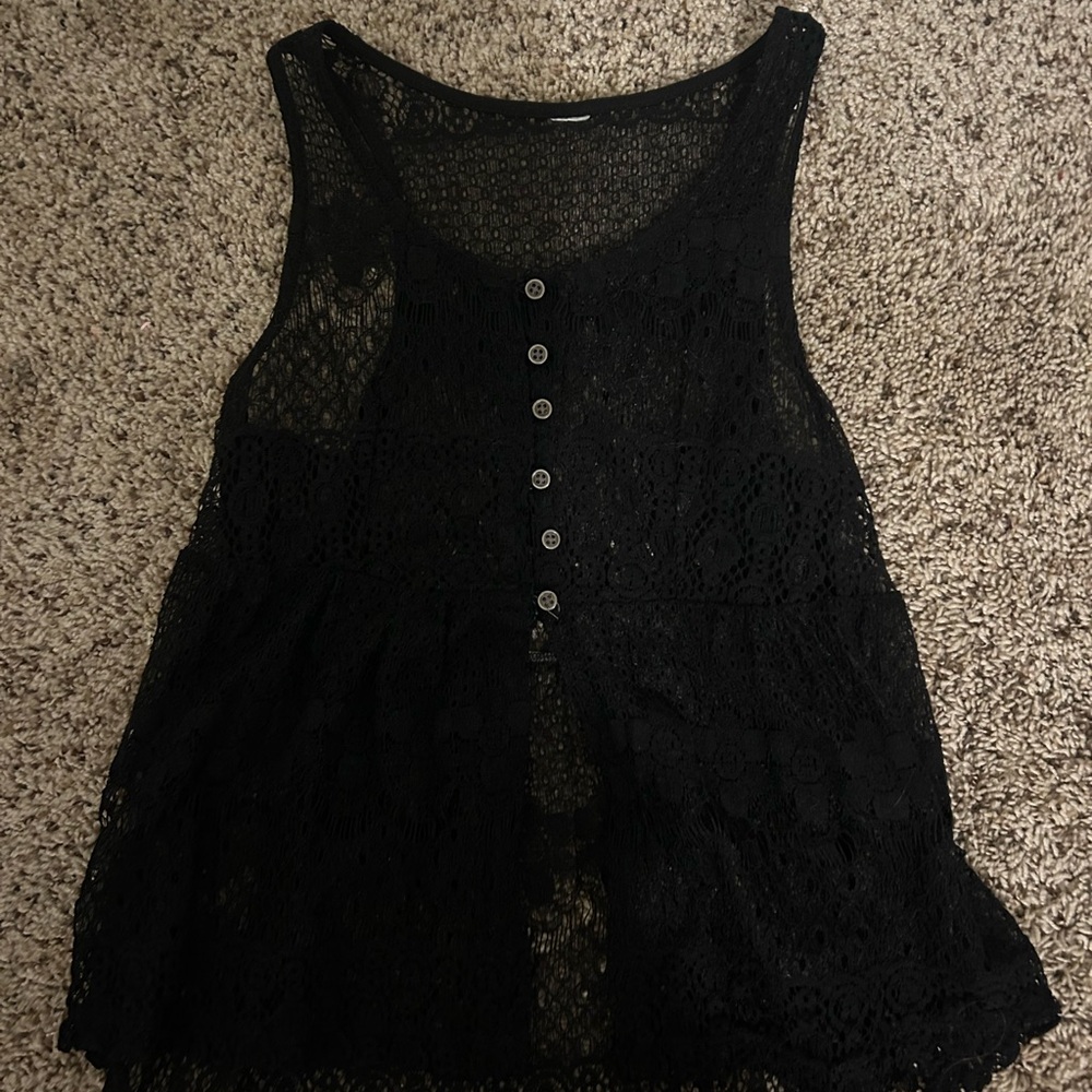 Black Lace Sleeveless Top